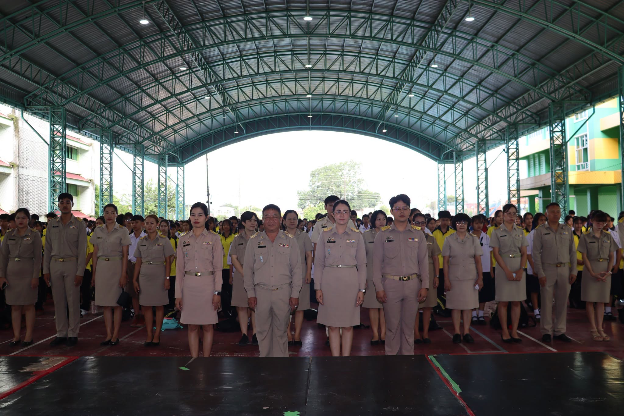โรงเรียนแม่จันวิทยาคม ร่วมแสดงความไว้อาลัยต่อเหตุการณ์ความรุนแรงที่เกิดขึ้น ณ โรงเรียนเทพศิรินทร์ นนทบุรี